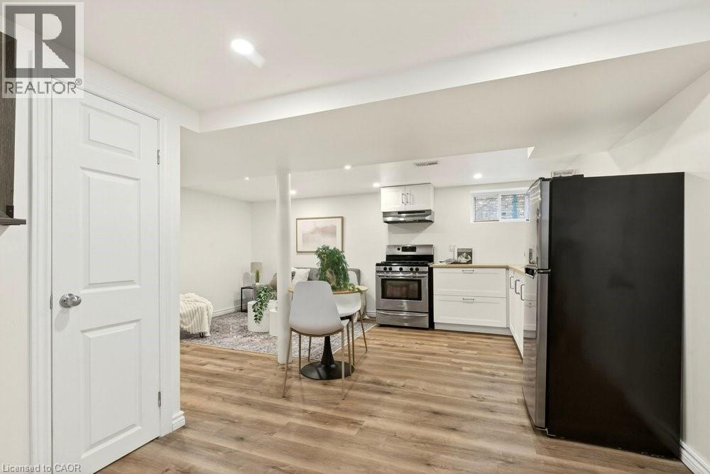 69 Balmoral Avenue S, Hamilton, Ontario  L8M 3K1 - Photo 37 - 40812982