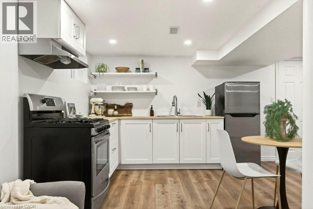 69 Balmoral Avenue S, Hamilton, Ontario  L8M 3K1 - Photo 40 - 40812982