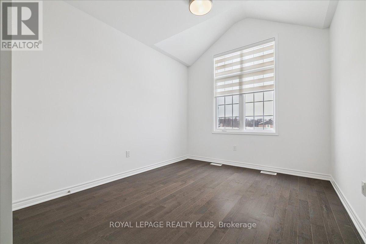 3224 Meadowridge Drive, Oakville, Ontario  L6H 8B4 - Photo 24 - W12893046