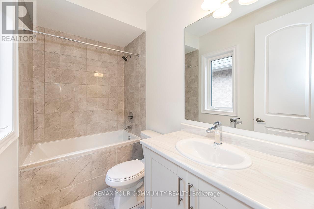 83 James Walker Avenue, Caledon, Ontario  L7C 4N1 - Photo 11 - W12893166