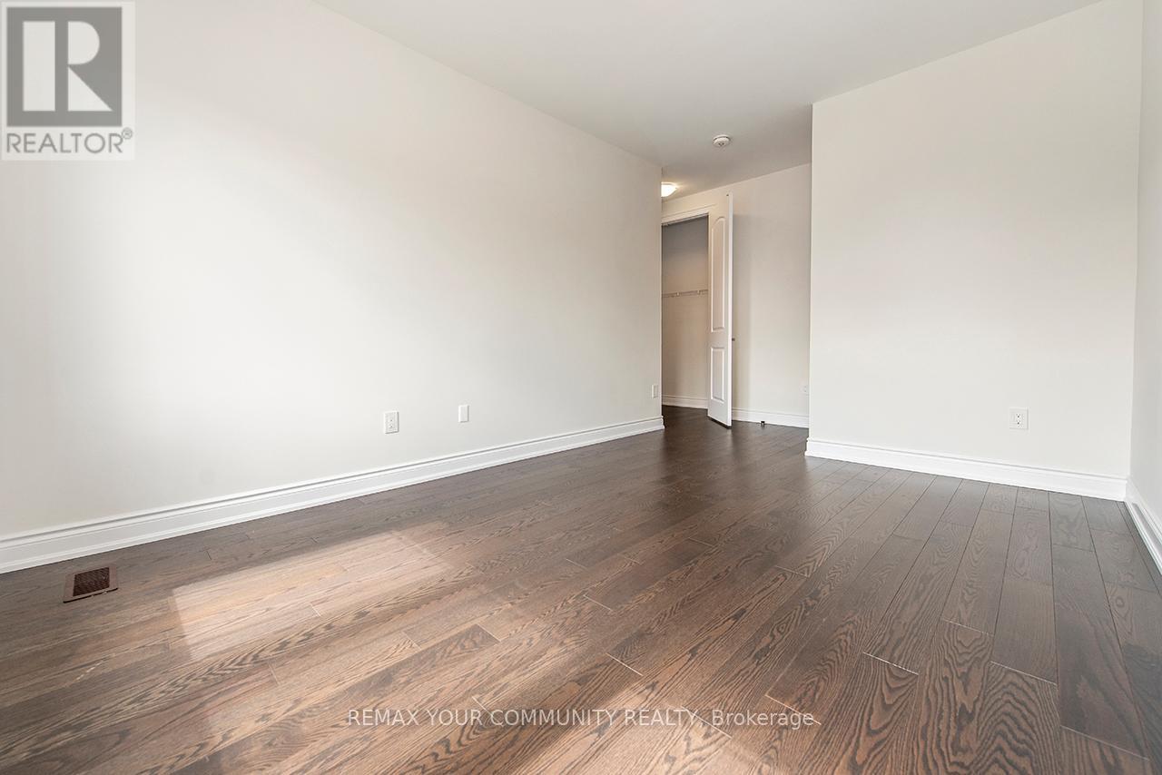 83 James Walker Avenue, Caledon, Ontario  L7C 4N1 - Photo 14 - W12893166