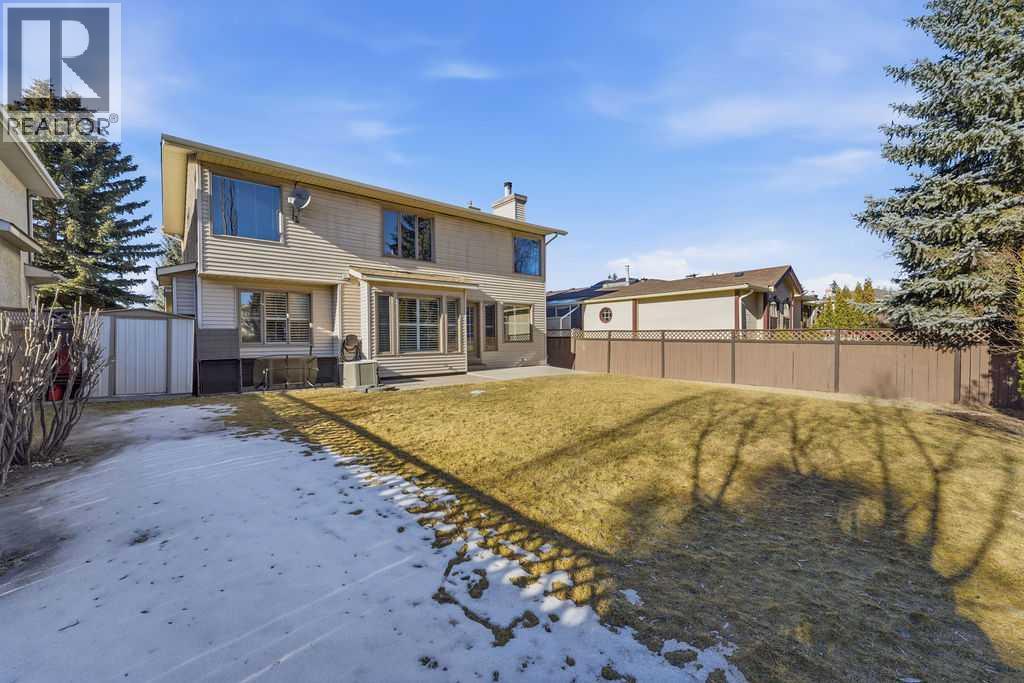 2108 Douglasbank Crescent Se, Calgary, Alberta  T2Z 2C3 - Photo 5 - A2280537