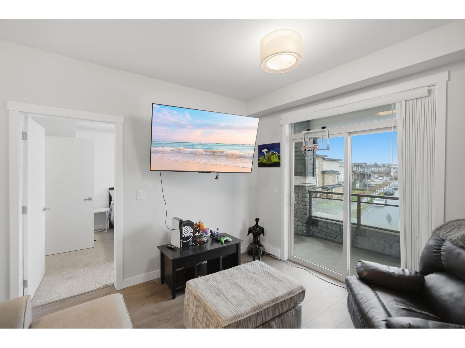 301 45562 Airport Road, Chilliwack Proper South, Chilliwack, British Columbia  V2P 0J8 - Photo 14 - R3099694