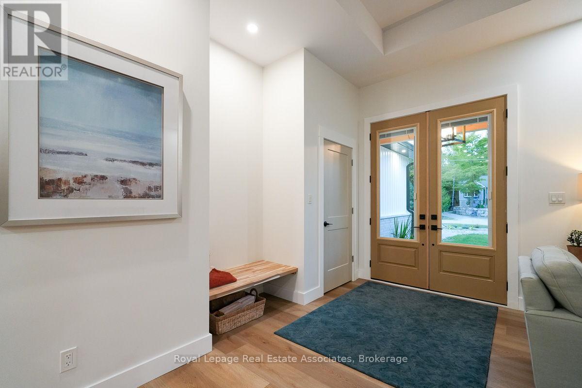 18 Tamarac Road, South Bruce Peninsula, Ontario  N0H 2T0 - Photo 6 - X12892968