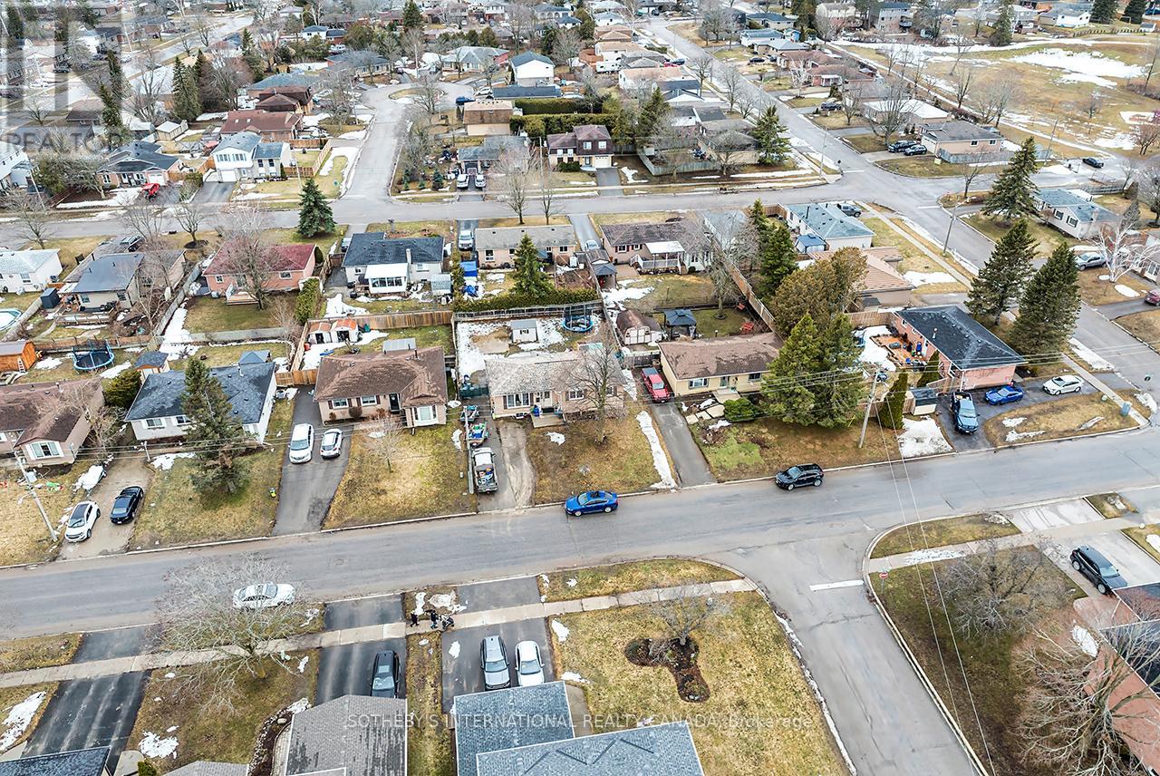 142 Sanderling Crescent N, Kawartha Lakes, Ontario  K9V 5L2 - Photo 13 - X12893116