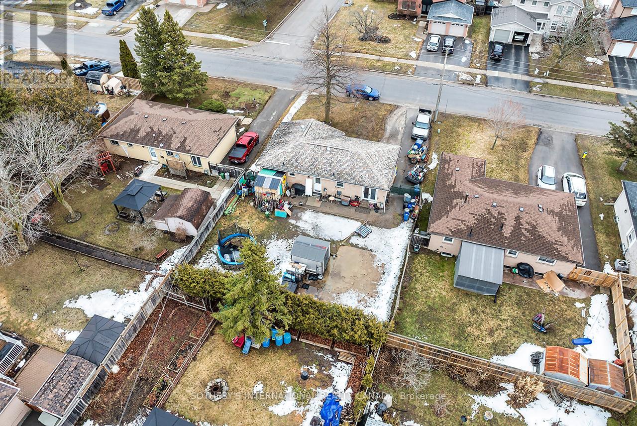 142 Sanderling Crescent N, Kawartha Lakes, Ontario  K9V 5L2 - Photo 18 - X12893116