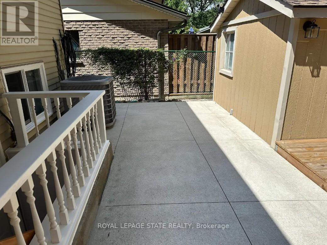 B - 36 Inglewood Court, Grimsby (Grimsby Beach), Ontario  L3M 4S2 - Photo 25 - X12893144