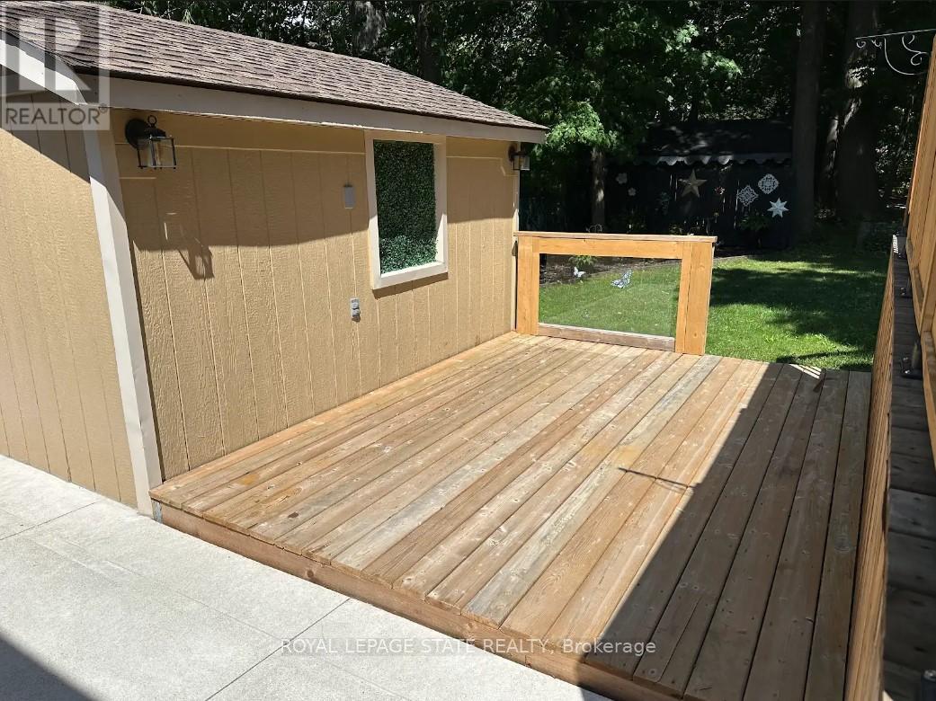 B - 36 Inglewood Court, Grimsby (Grimsby Beach), Ontario  L3M 4S2 - Photo 26 - X12893144