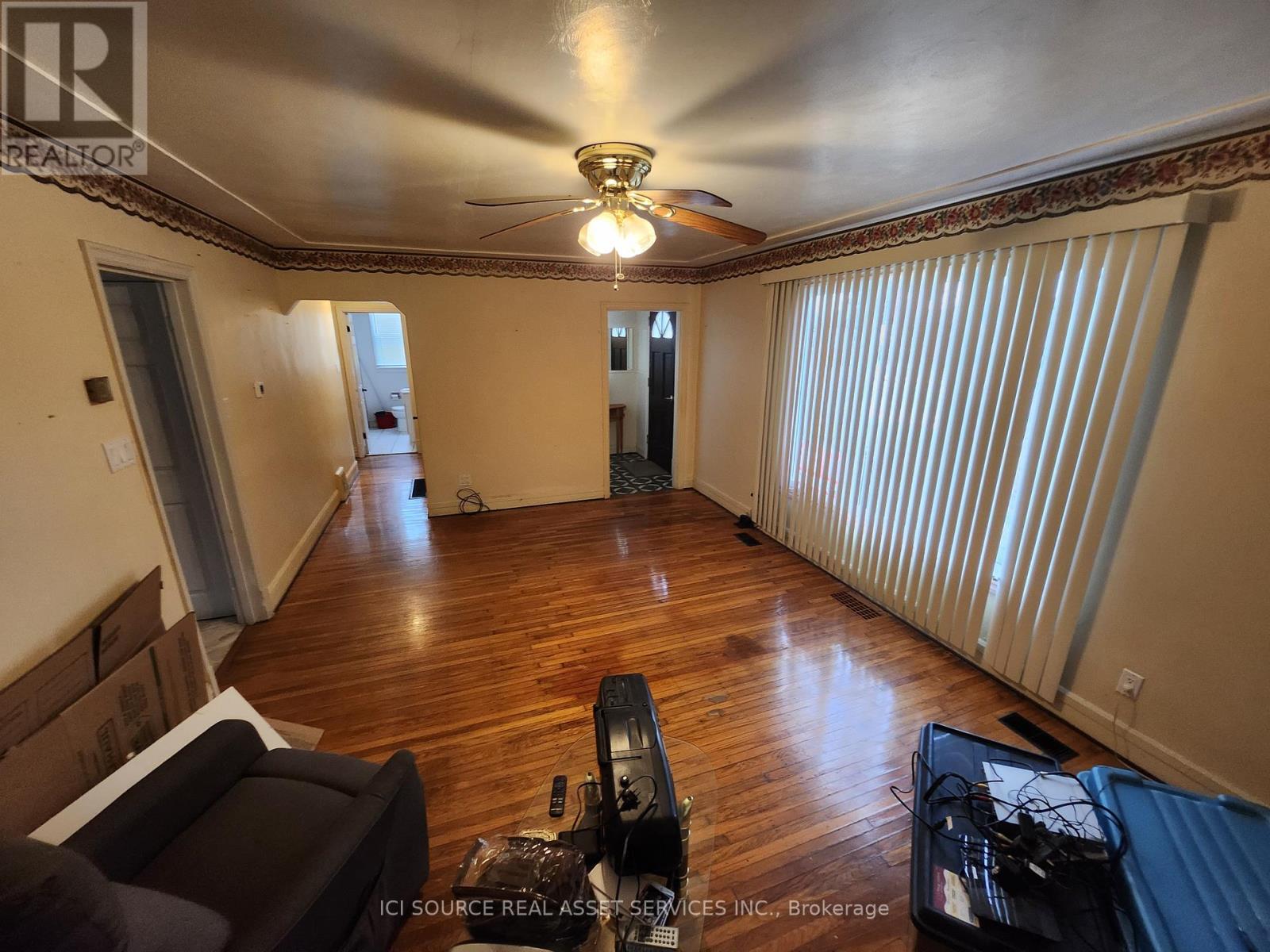 279 MILLEN ROAD, Hamilton, Ontario