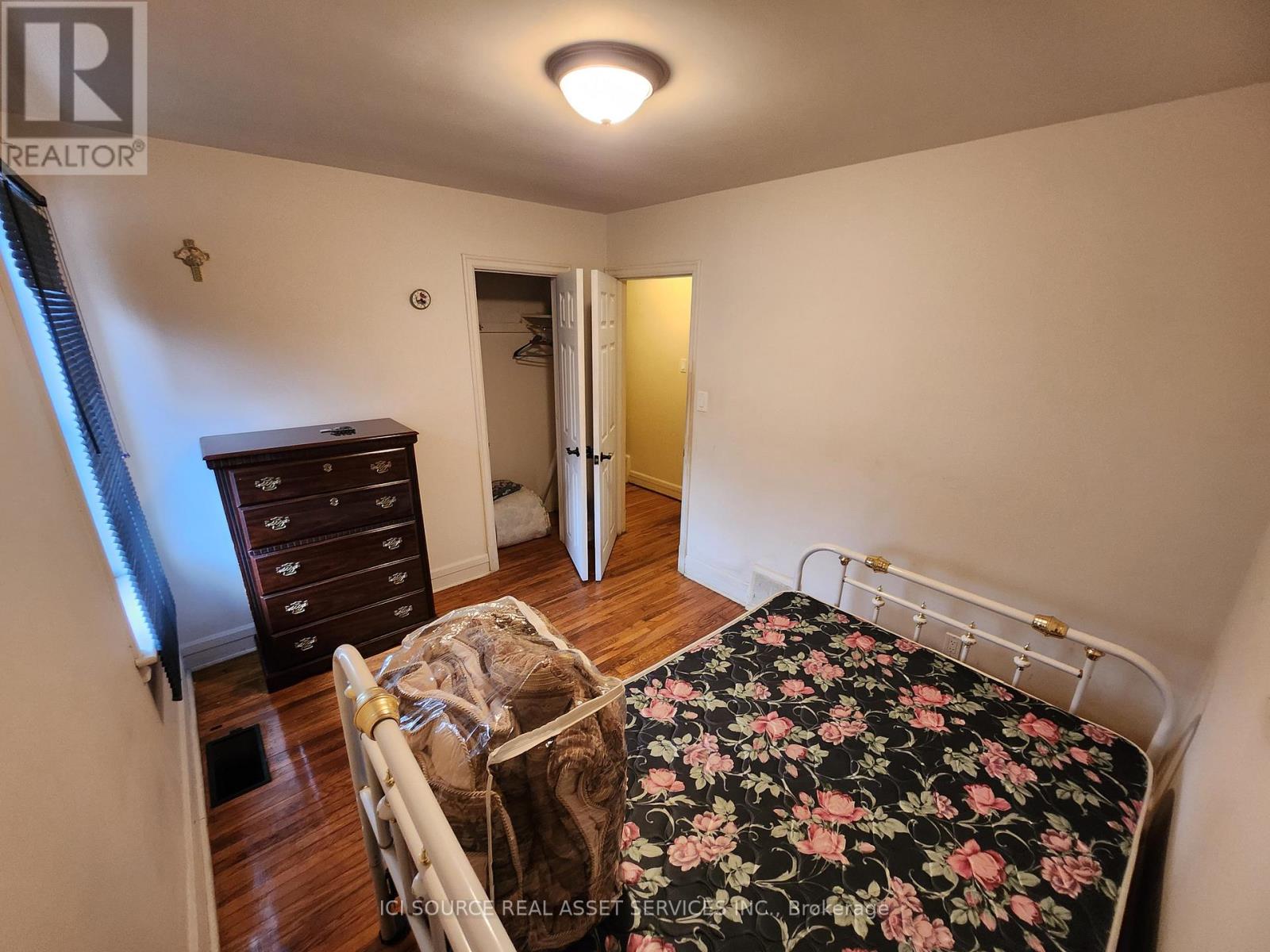 279 Millen Road, Hamilton, Ontario  L8E 2H1 - Photo 5 - X12893156