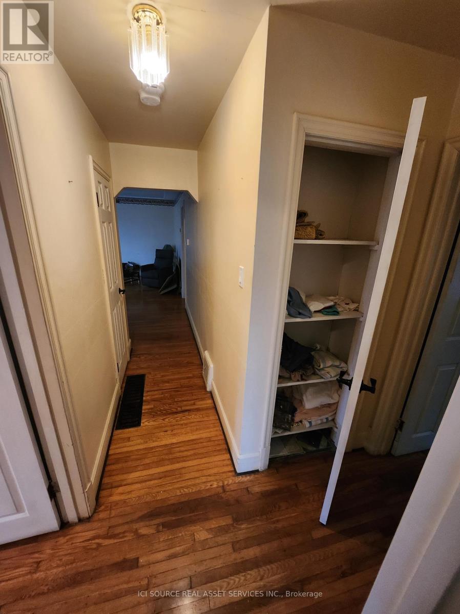 279 Millen Road, Hamilton, Ontario  L8E 2H1 - Photo 6 - X12893156