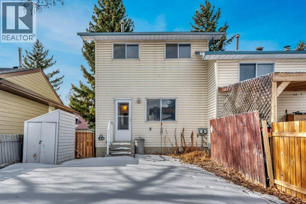 56 Cedarwood Hill Sw, Calgary, Alberta  T2W 3H5 - Photo 4 - A2291326