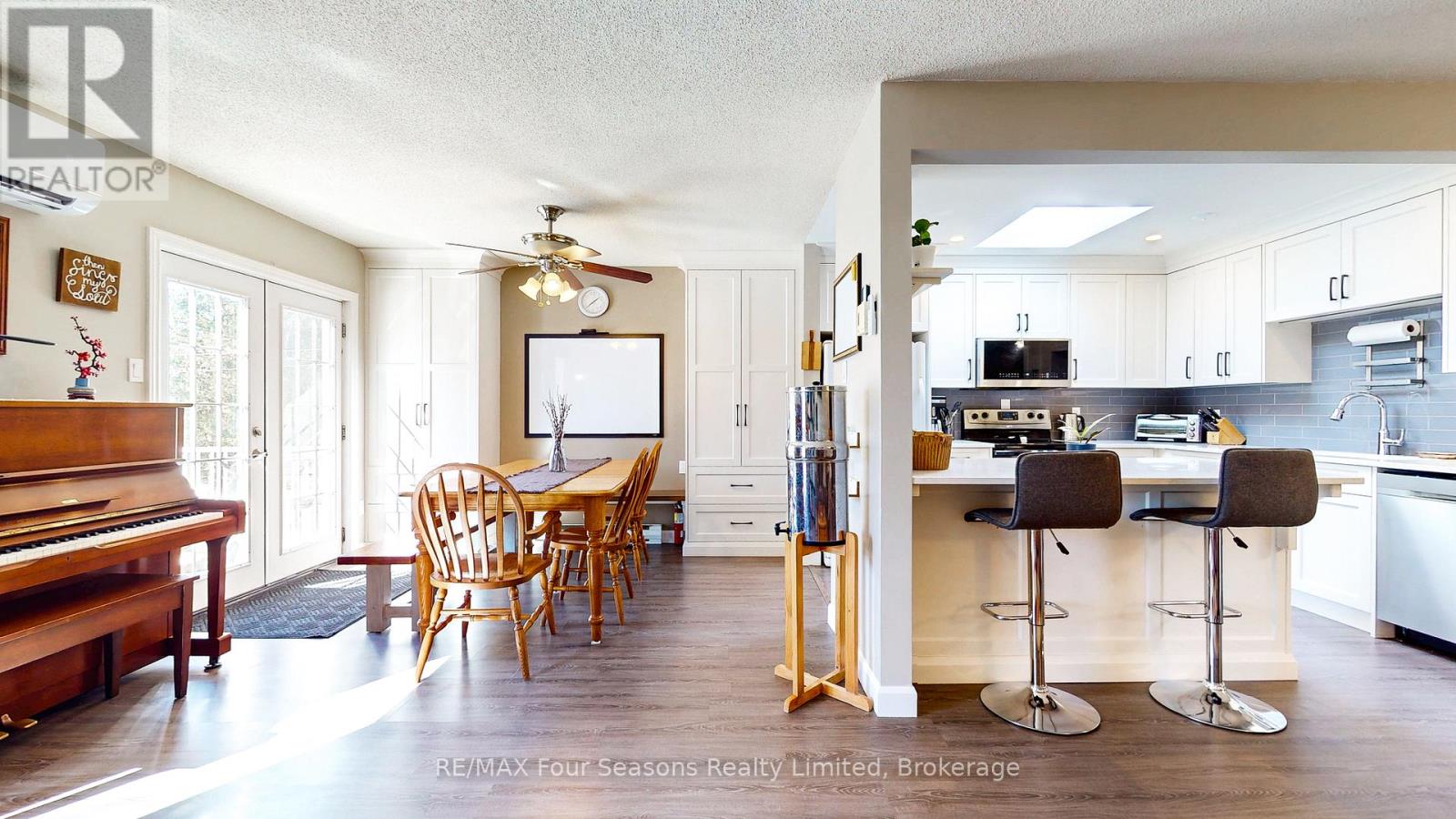 74 Telfer Road, Collingwood, Ontario  L9Y 4S2 - Photo 7 - S12844240