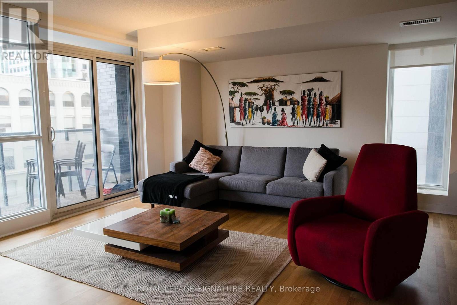 414 - 295 Adelaide Street W, Toronto, Ontario  M5V 0L4 - Photo 17 - C12881058