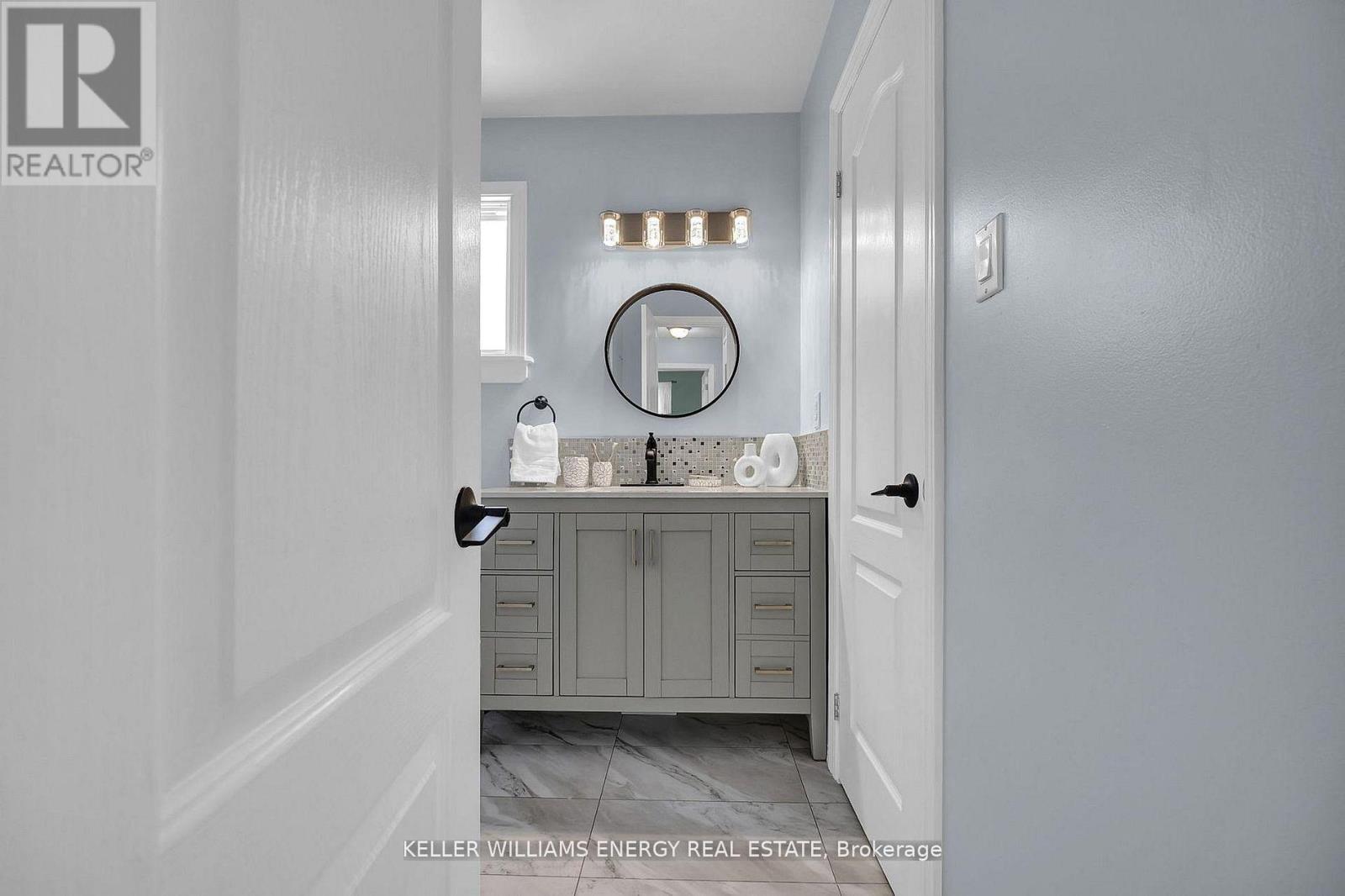 848 Copperfield Drive, Oshawa, Ontario  L1K 1P5 - Photo 15 - E12893222