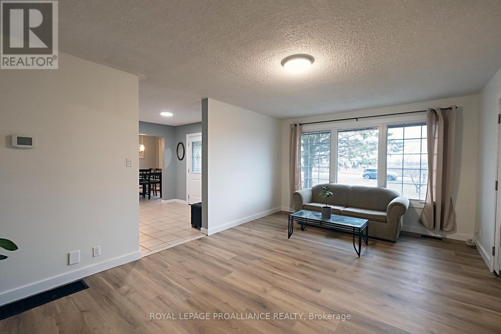 104 Bethany Road, Belleville, Ontario  K8N 4Z6 - Photo 5 - X12893192