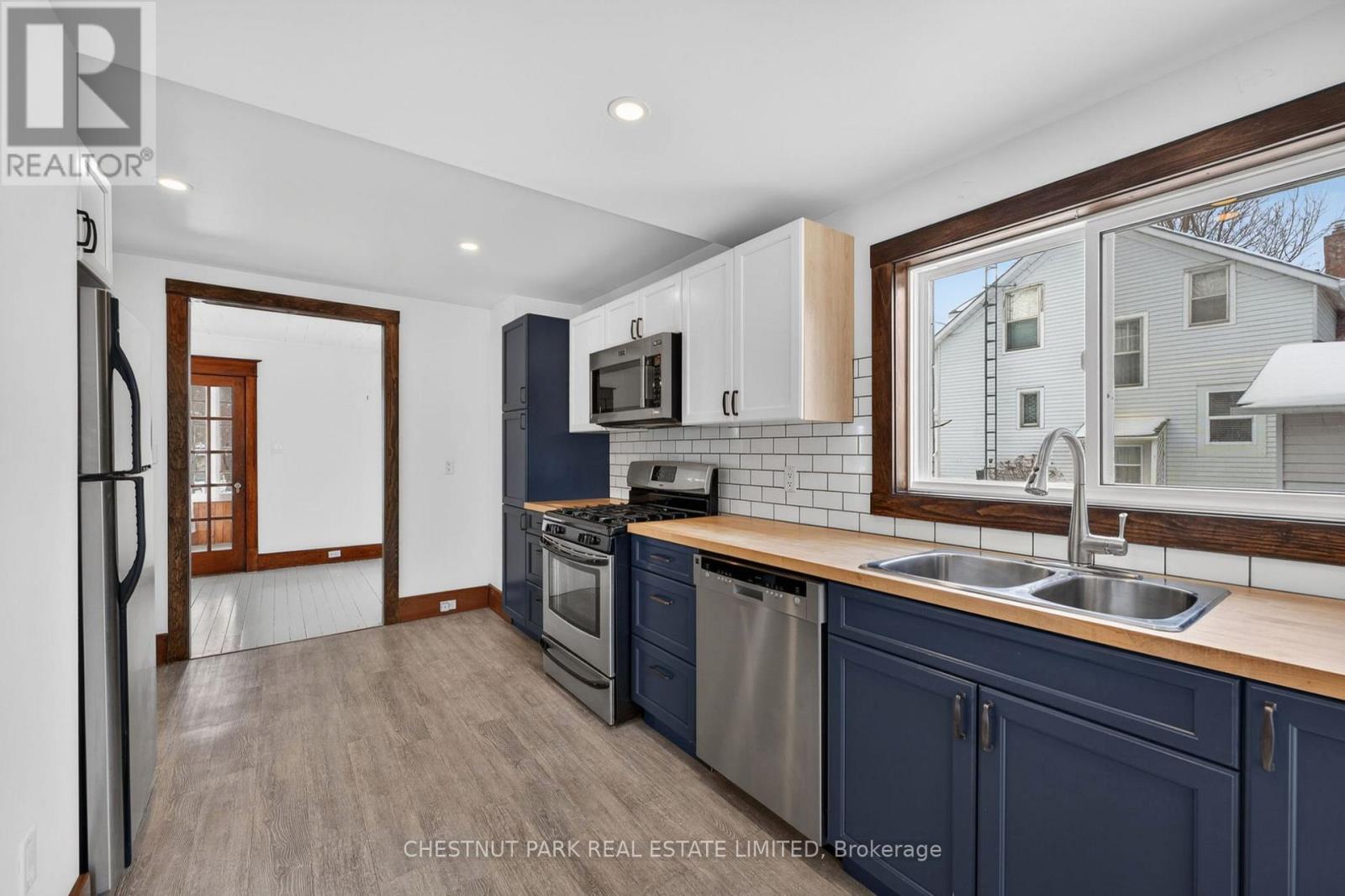 23 East Street, Prince Edward County (Wellington Ward), Ontario  K0K 1L0 - Photo 2 - X12893230