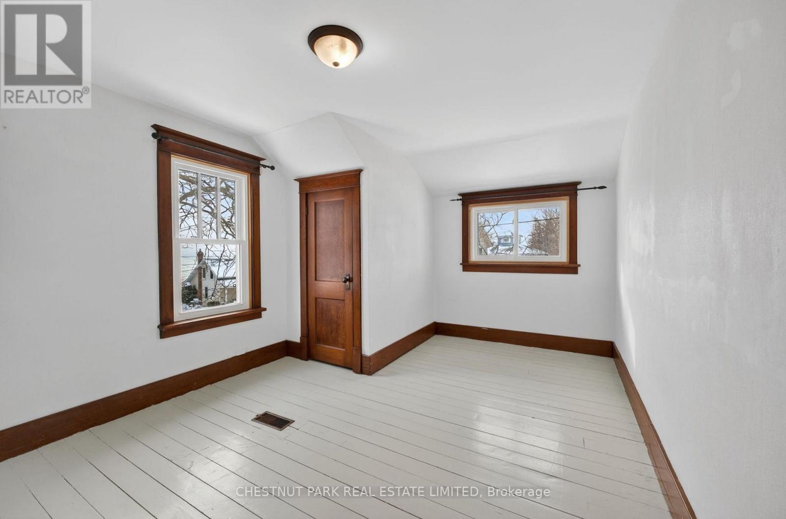 23 East Street, Prince Edward County (Wellington Ward), Ontario  K0K 1L0 - Photo 7 - X12893230