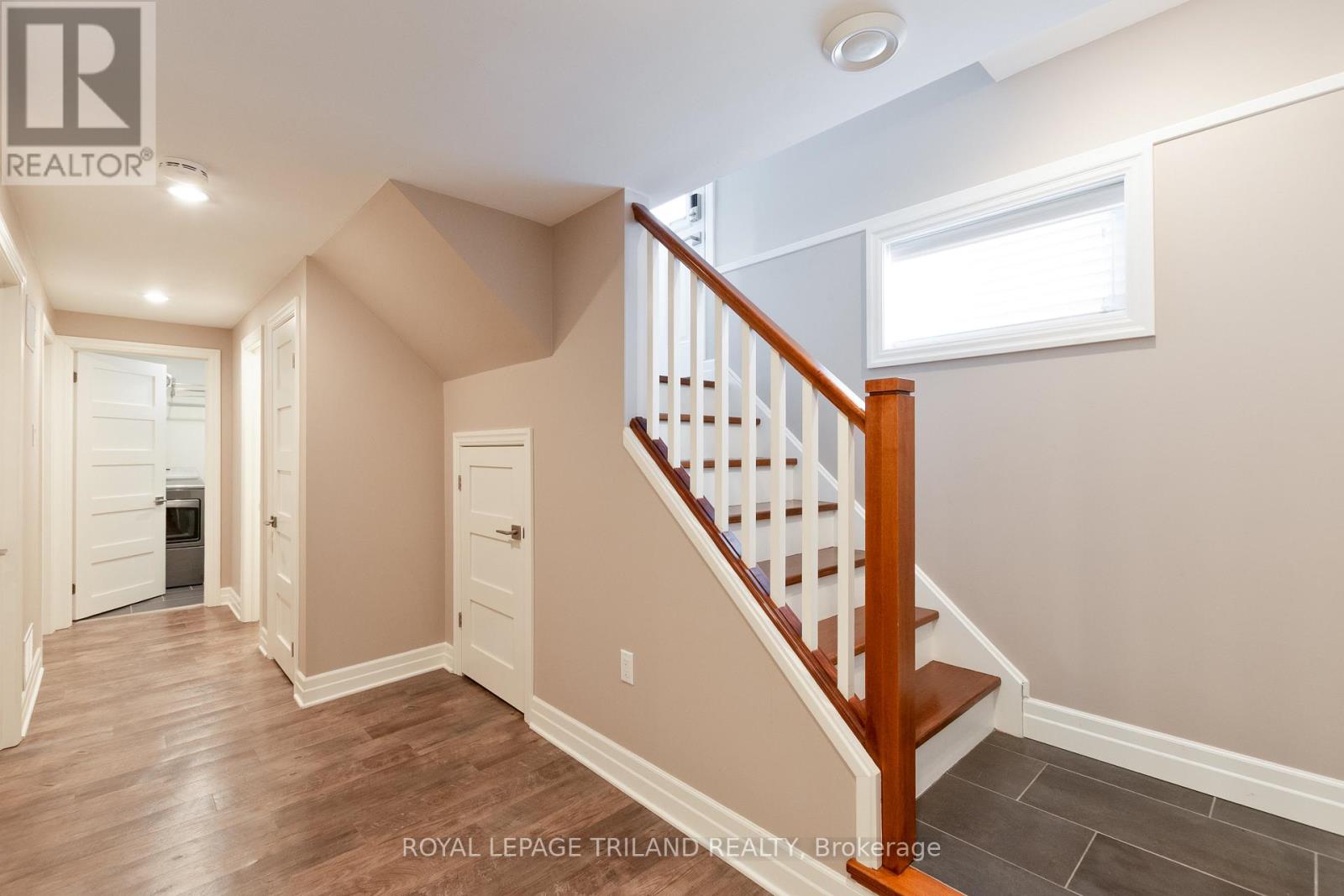 36 Mckenzie Avenue, London South, Ontario  N6C 1V3 - Photo 25 - X12893262