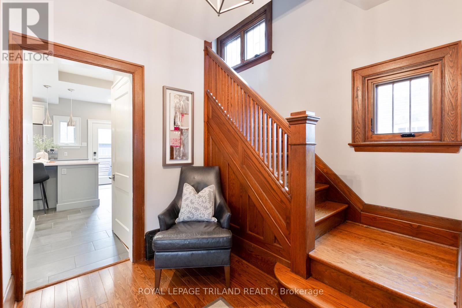 36 Mckenzie Avenue, London South, Ontario  N6C 1V3 - Photo 3 - X12893262