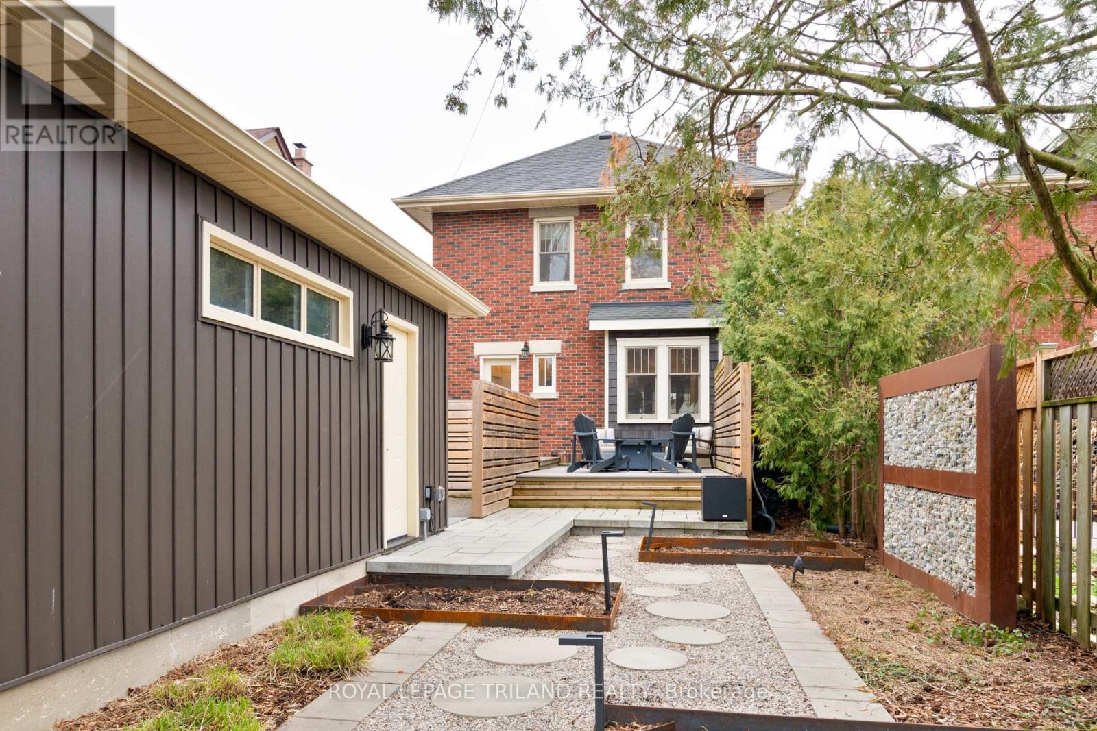 36 Mckenzie Avenue, London South, Ontario  N6C 1V3 - Photo 32 - X12893262