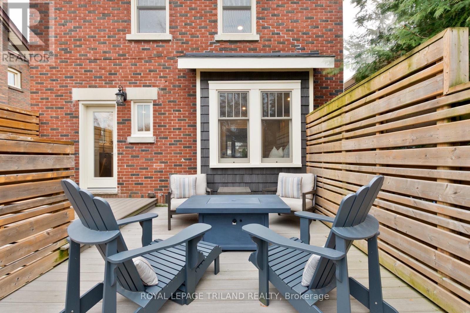 36 Mckenzie Avenue, London South, Ontario  N6C 1V3 - Photo 33 - X12893262