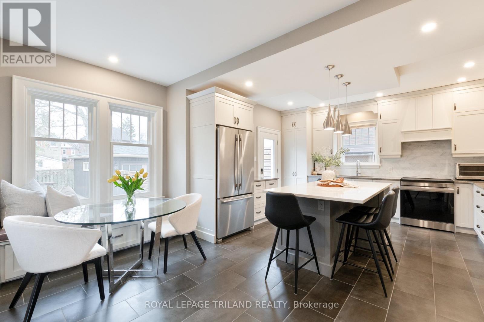 36 Mckenzie Avenue, London South, Ontario  N6C 1V3 - Photo 9 - X12893262