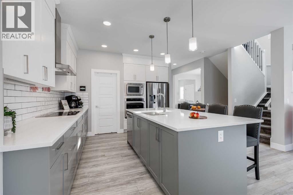 1260 Chinook Gate Bay Sw, Airdrie, Alberta  T4B 5J2 - Photo 9 - A2286771