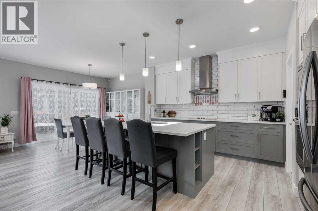 1260 Chinook Gate Bay Sw, Airdrie, Alberta  T4B 5J2 - Photo 11 - A2286771