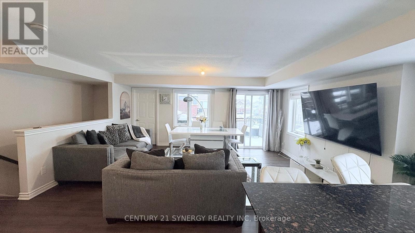 503 Lapland Private, Ottawa, Ontario  K2V 0S2 - Photo 2 - X12893252