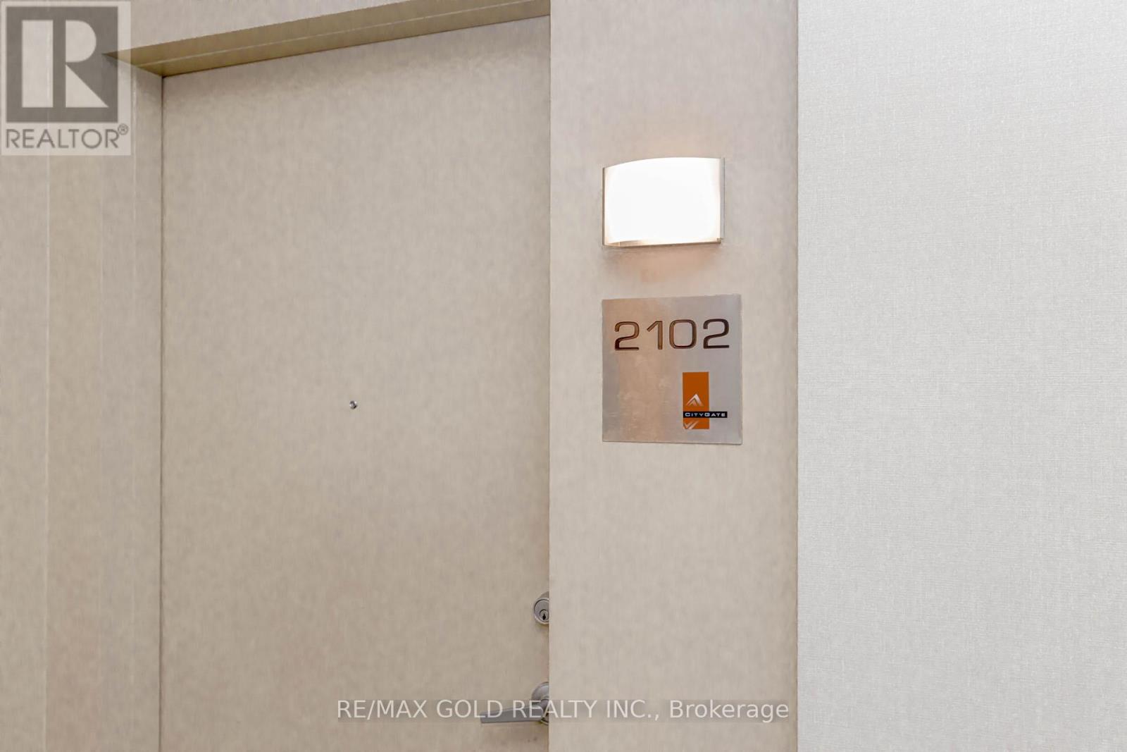 2102 - 220 Burnhamthorpe Road, Mississauga, Ontario  L5B 4N4 - Photo 11 - W12889688