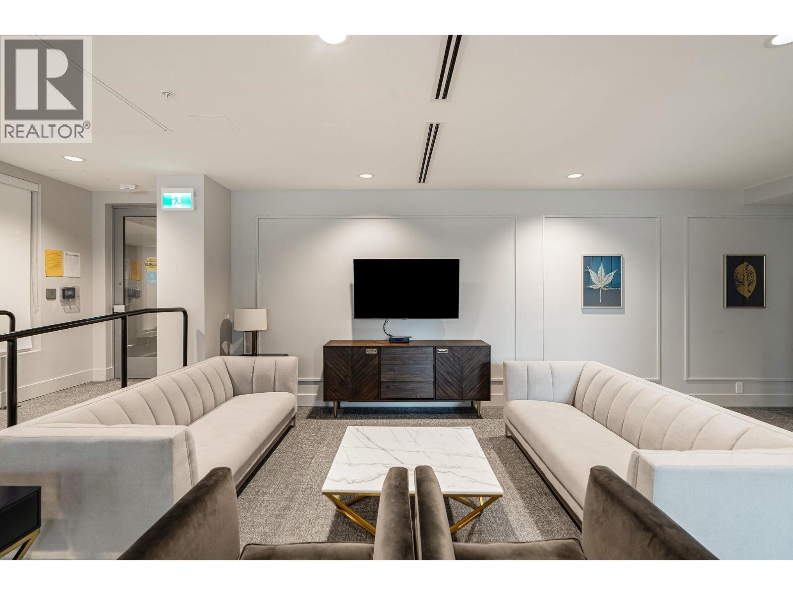 302 2455 Kingsway, Vancouver, British Columbia  V5R 5G8 - Photo 21 - R3100750