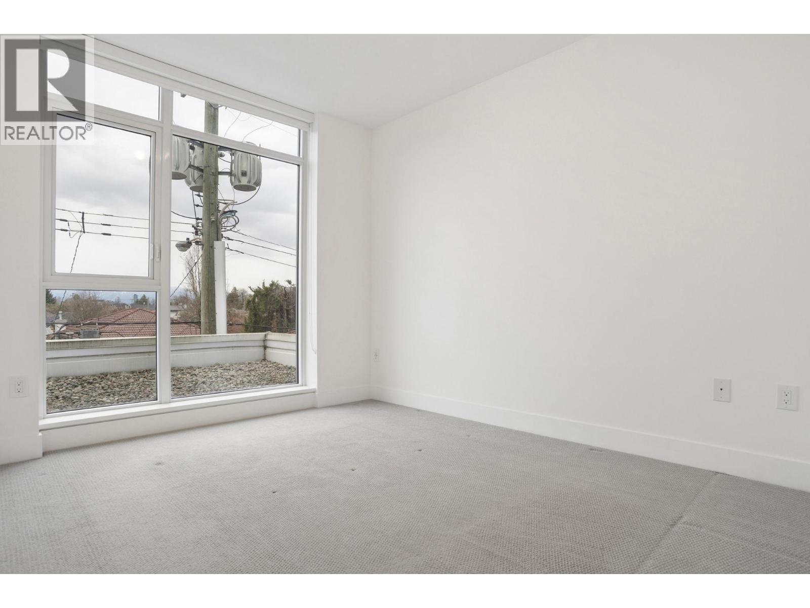 302 2455 Kingsway, Vancouver, British Columbia  V5R 5G8 - Photo 7 - R3100750