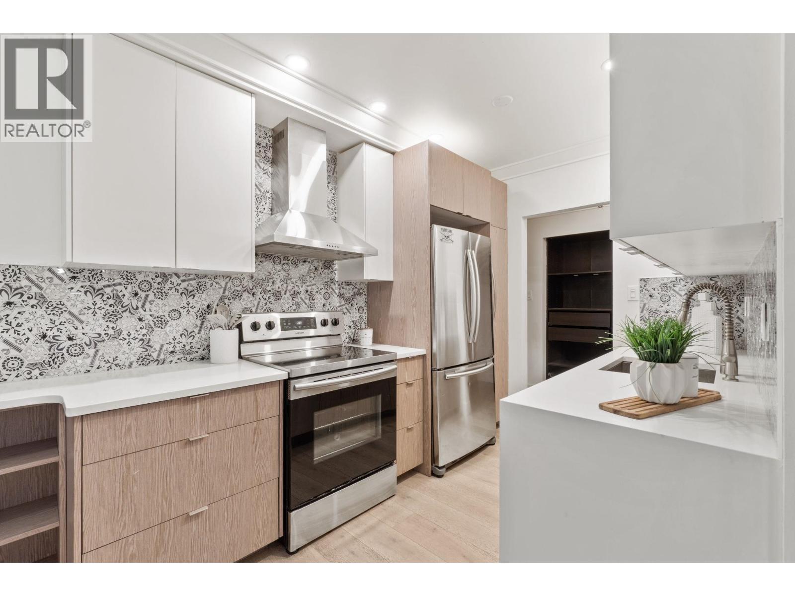 104 1540 E 4th Avenue, Vancouver, British Columbia  V5N 1J8 - Photo 14 - R3100764