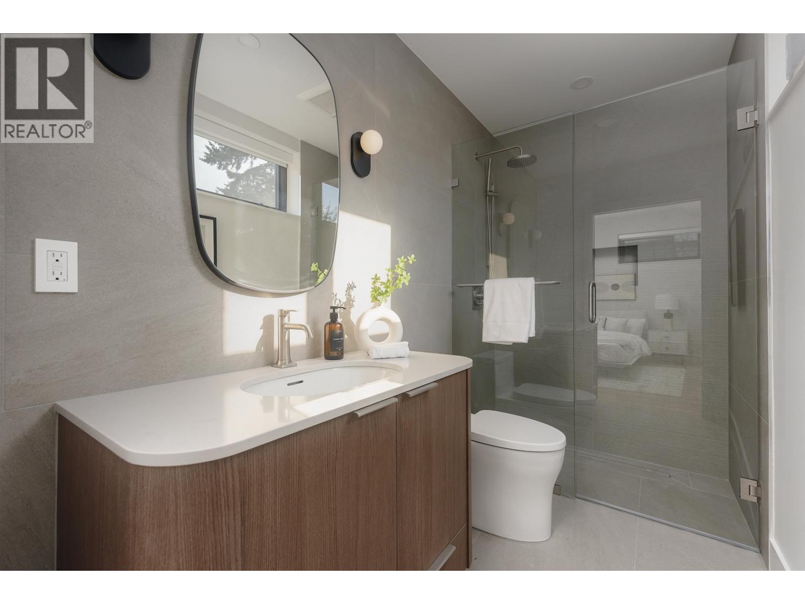 2 2637 W 12th Avenue, Vancouver, British Columbia  V6K 2P4 - Photo 20 - R3100786