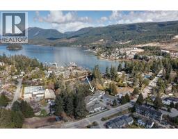 4 5706 EBBTIDE STREET, Sechelt, British Columbia