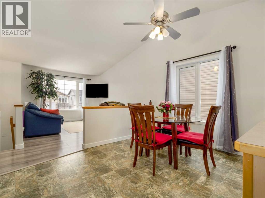 152 Blackfoot Circle W, Lethbridge, Alberta  T1K 7T4 - Photo 12 - A2294183