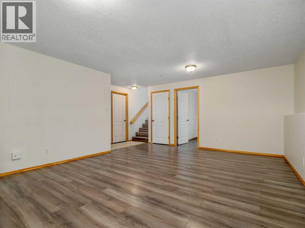 152 Blackfoot Circle W, Lethbridge, Alberta  T1K 7T4 - Photo 30 - A2294183