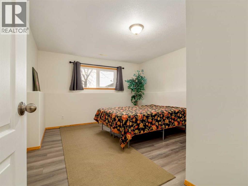 152 Blackfoot Circle W, Lethbridge, Alberta  T1K 7T4 - Photo 35 - A2294183