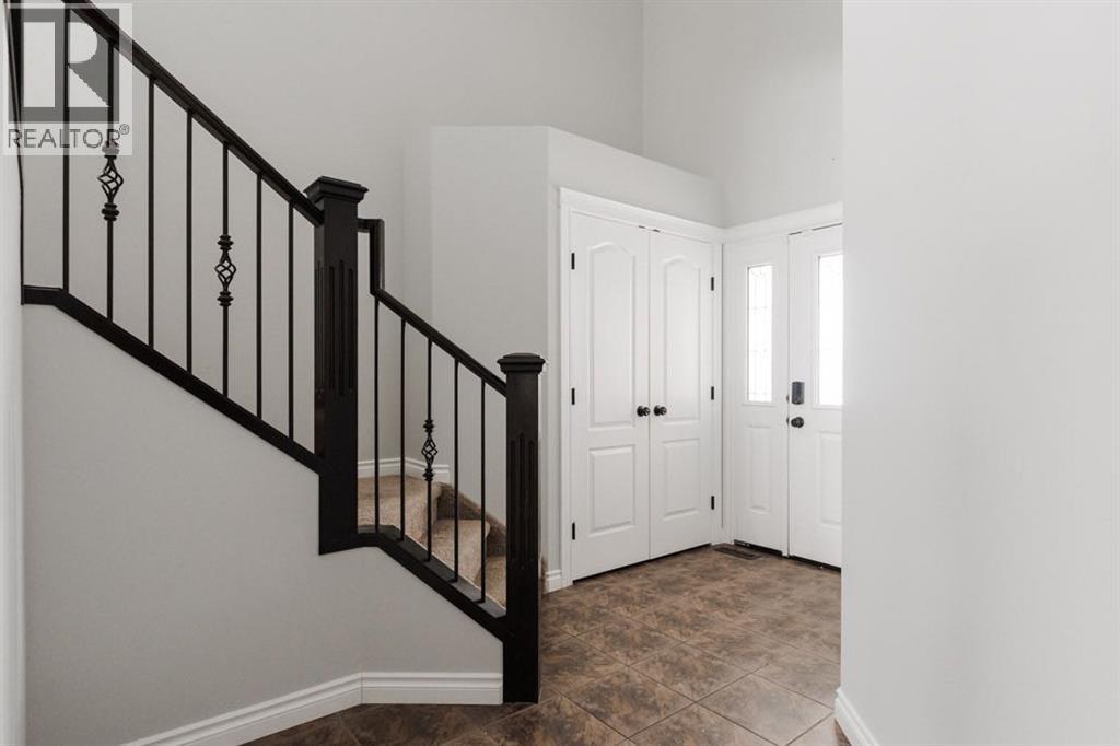 165 Gravelstone Road, Fort Mcmurray, Alberta  T9K 0W9 - Photo 3 - A2286993