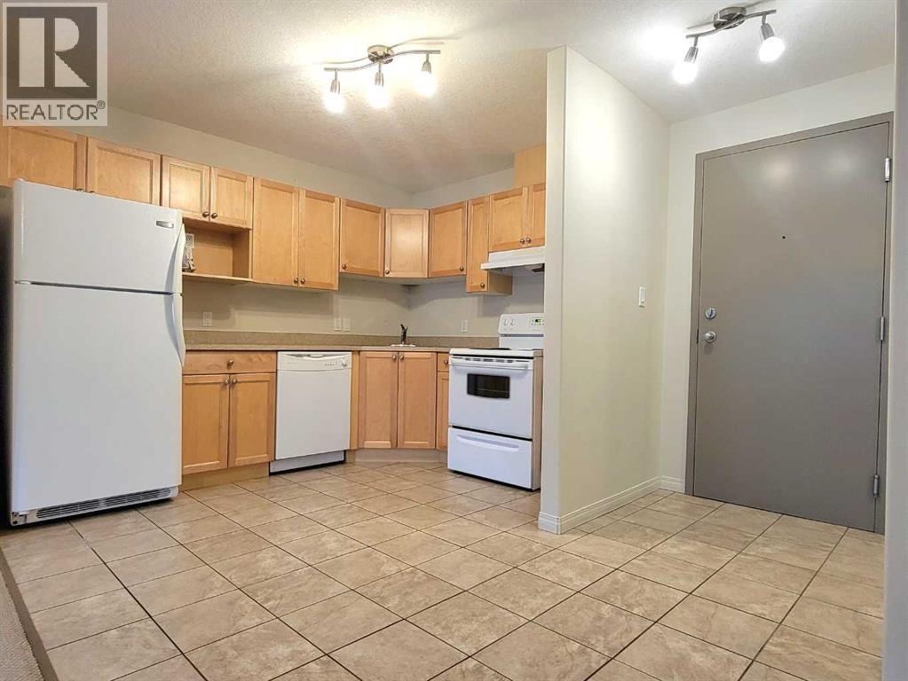 302, 9810 96 Street, Grande Prairie, Alberta  T8V 7T9 - Photo 17 - A2274008