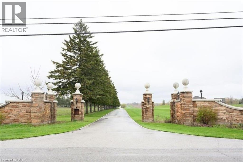 97 5th Concession E, Hamilton, Ontario  L8B 1K4 - Photo 1 - 40813039