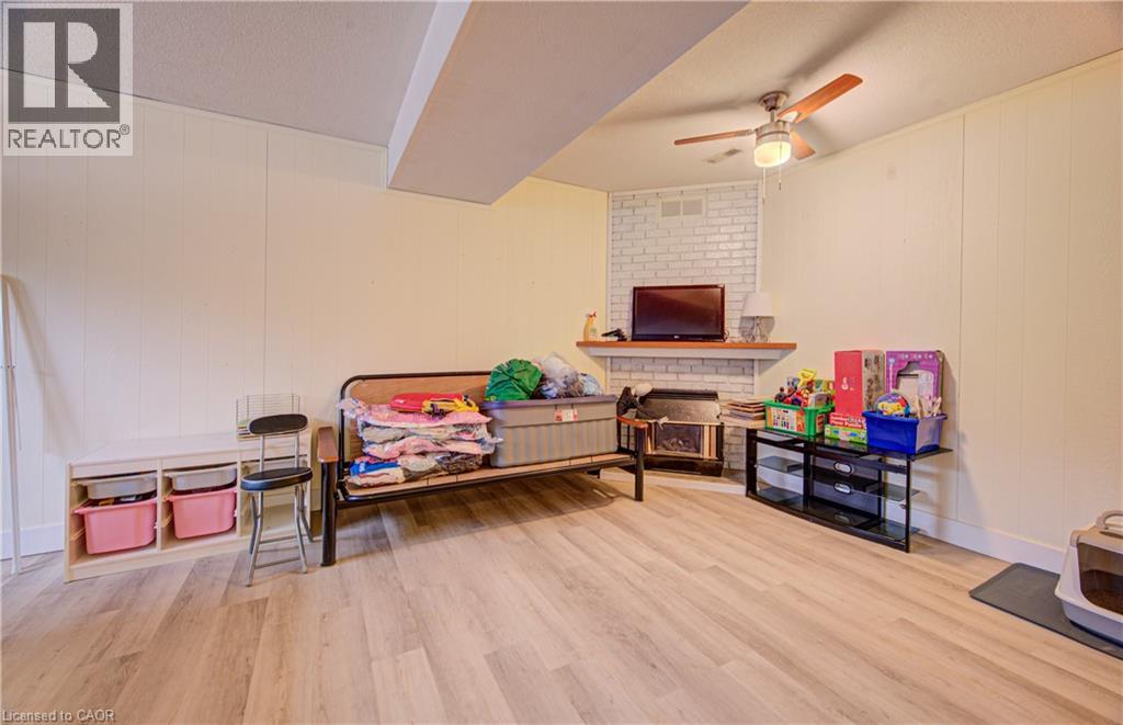 18 Gilston Parkway, Paris, Ontario  N3L 3K6 - Photo 20 - 40812988