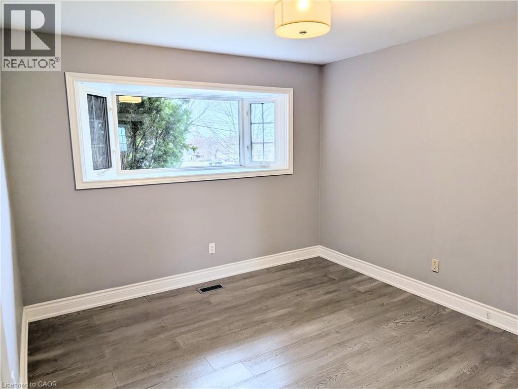 132 Pine Drive, Stoney Creek, Ontario  L8G 3B7 - Photo 9 - 40812963