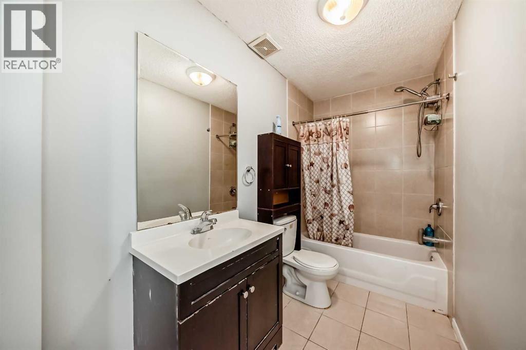 79 Saddlebrook Common Ne, Calgary, Alberta  T3J 0J6 - Photo 44 - A2287147