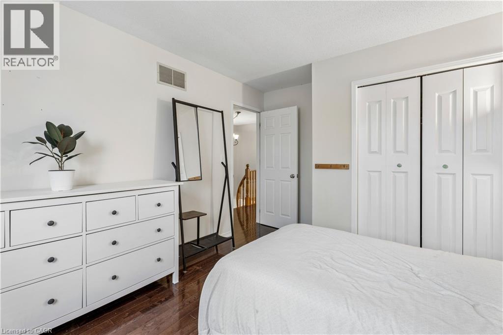 18 Marisa Court, Hamilton, Ontario  L9A 5E5 - Photo 29 - 40812852