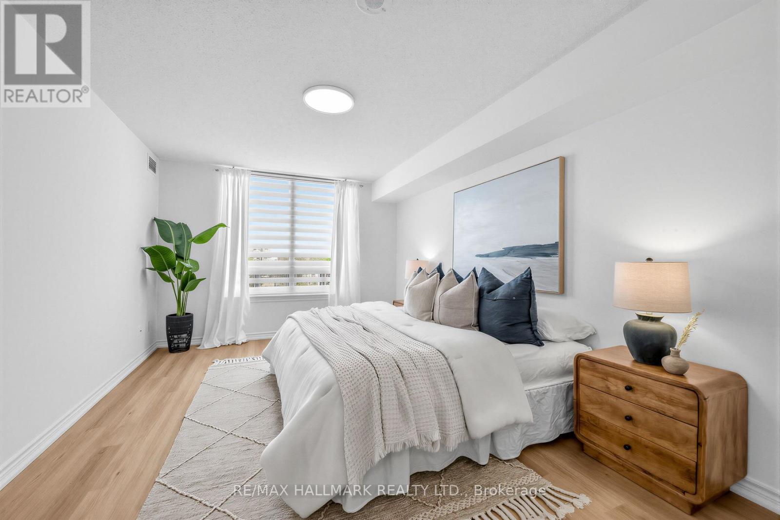 211 - 1730 Eglinton Avenue E, Toronto (Victoria Village), Ontario  M4A 1J7 - Photo 20 - C12893234