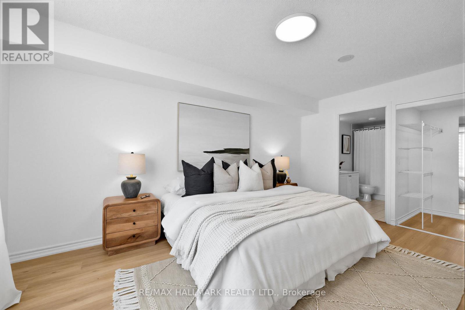 211 - 1730 Eglinton Avenue E, Toronto (Victoria Village), Ontario  M4A 1J7 - Photo 21 - C12893234