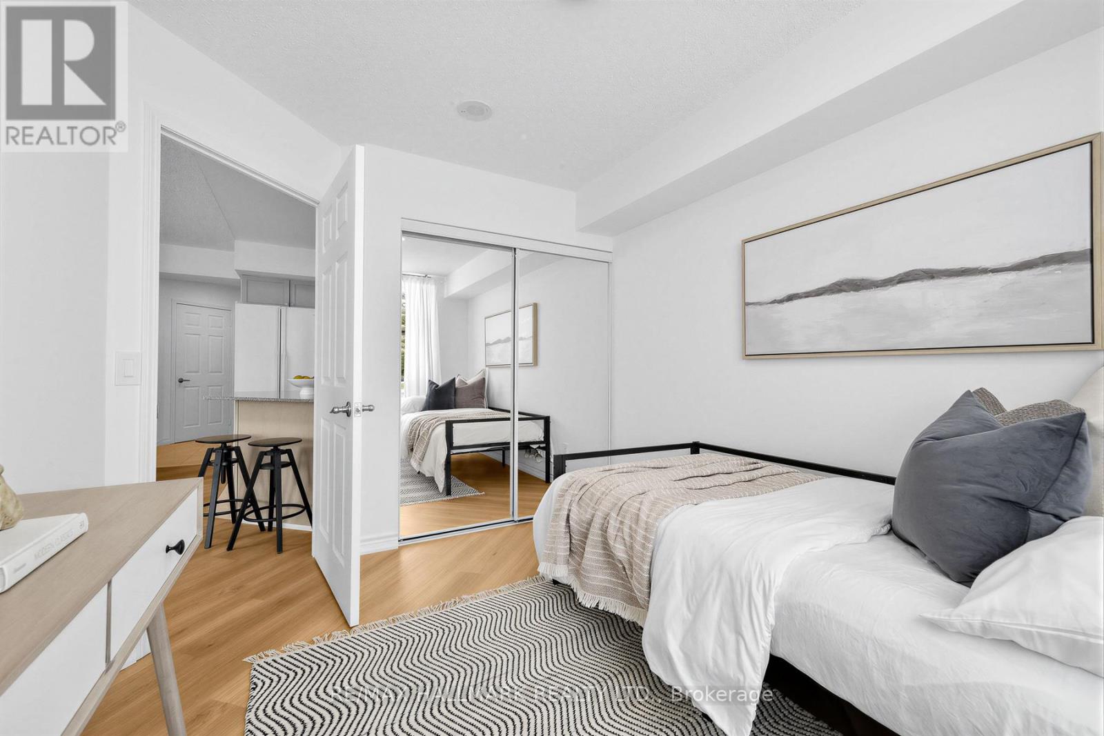 211 - 1730 Eglinton Avenue E, Toronto (Victoria Village), Ontario  M4A 1J7 - Photo 24 - C12893234