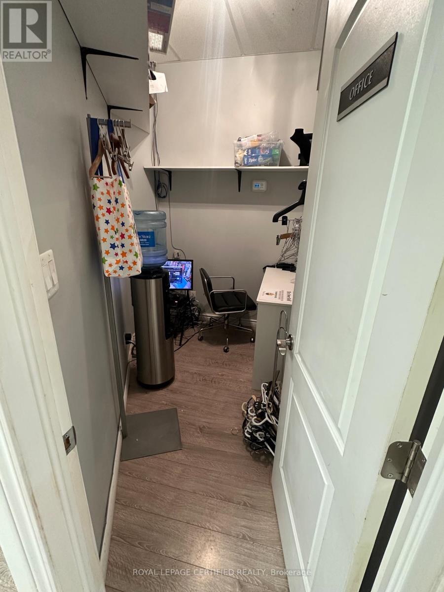 2 - 525 Thompson Road, Milton (Cl Clarke), Ontario  L9T 7Z1 - Photo 6 - W12893186